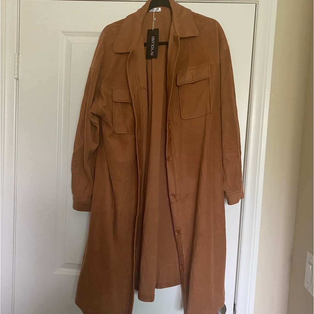 Long shacket. Great color for Fall.